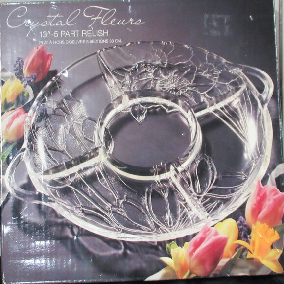 Colony Crafts Round Glass Relish Dish - Picture 1 of 7